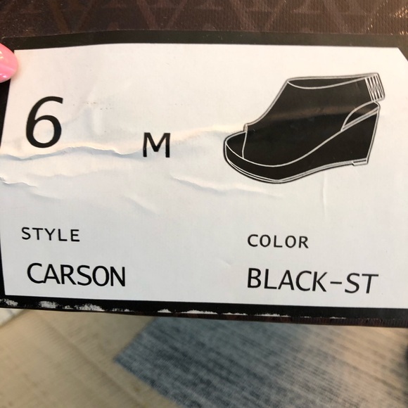 ADRIENNE VITADINI WEDGE SANDAL - Picture 6 of 15